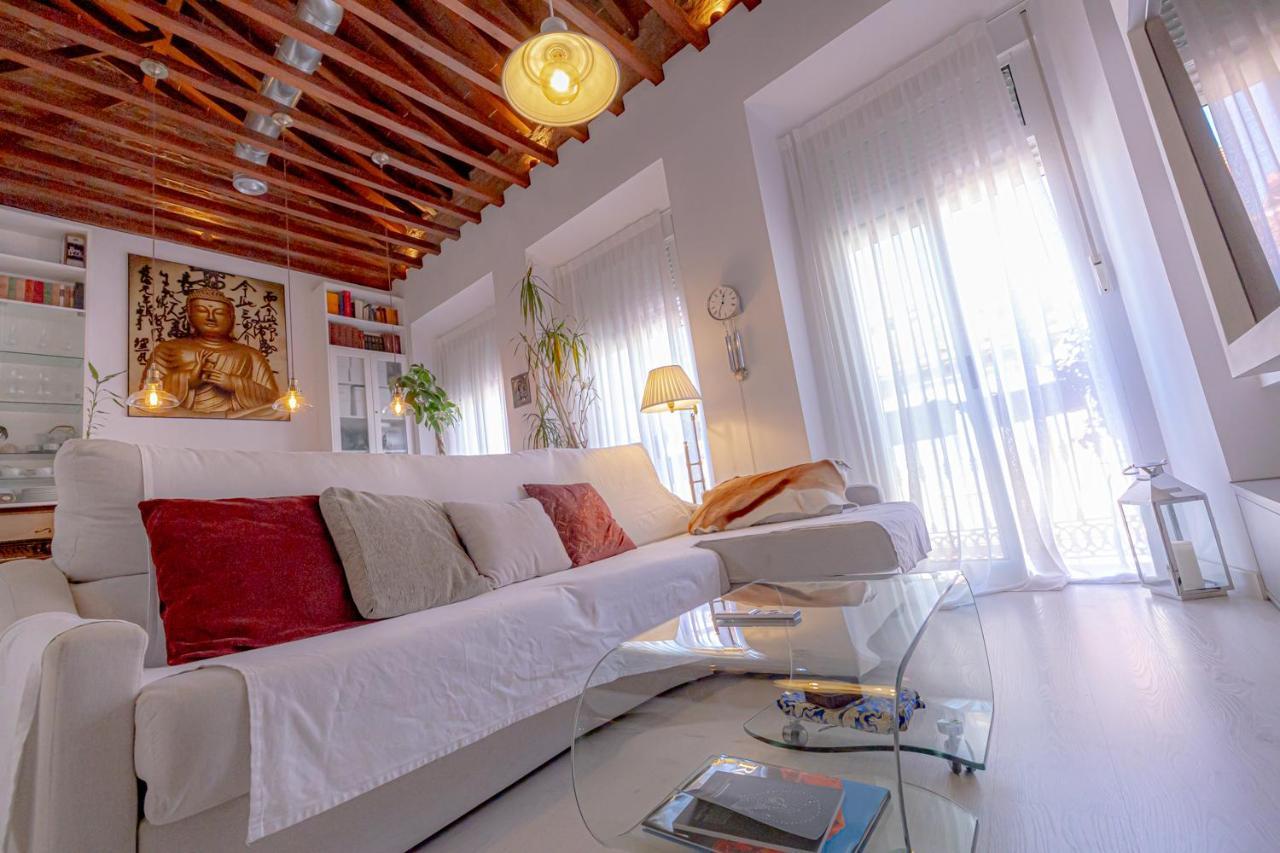 Montano17B Apartment Malaga Ngoại thất bức ảnh